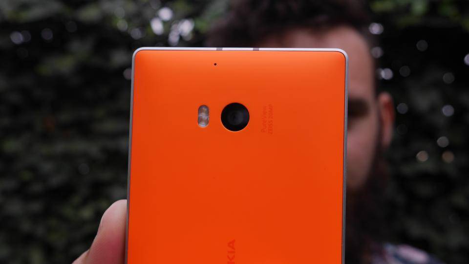 How to use the Nokia Lumia 930 camera to take better photos: Smart Sequence, Nokia Lenses, manual controls and RAW shooting