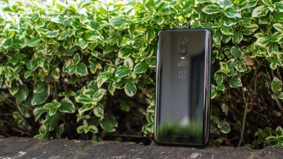 The OnePlus 6 is a bona fide Black Friday bargain