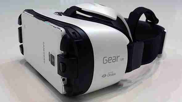 Head-on with Samsung’s Gear VR headset for the Galaxy S6 and S6 Edge